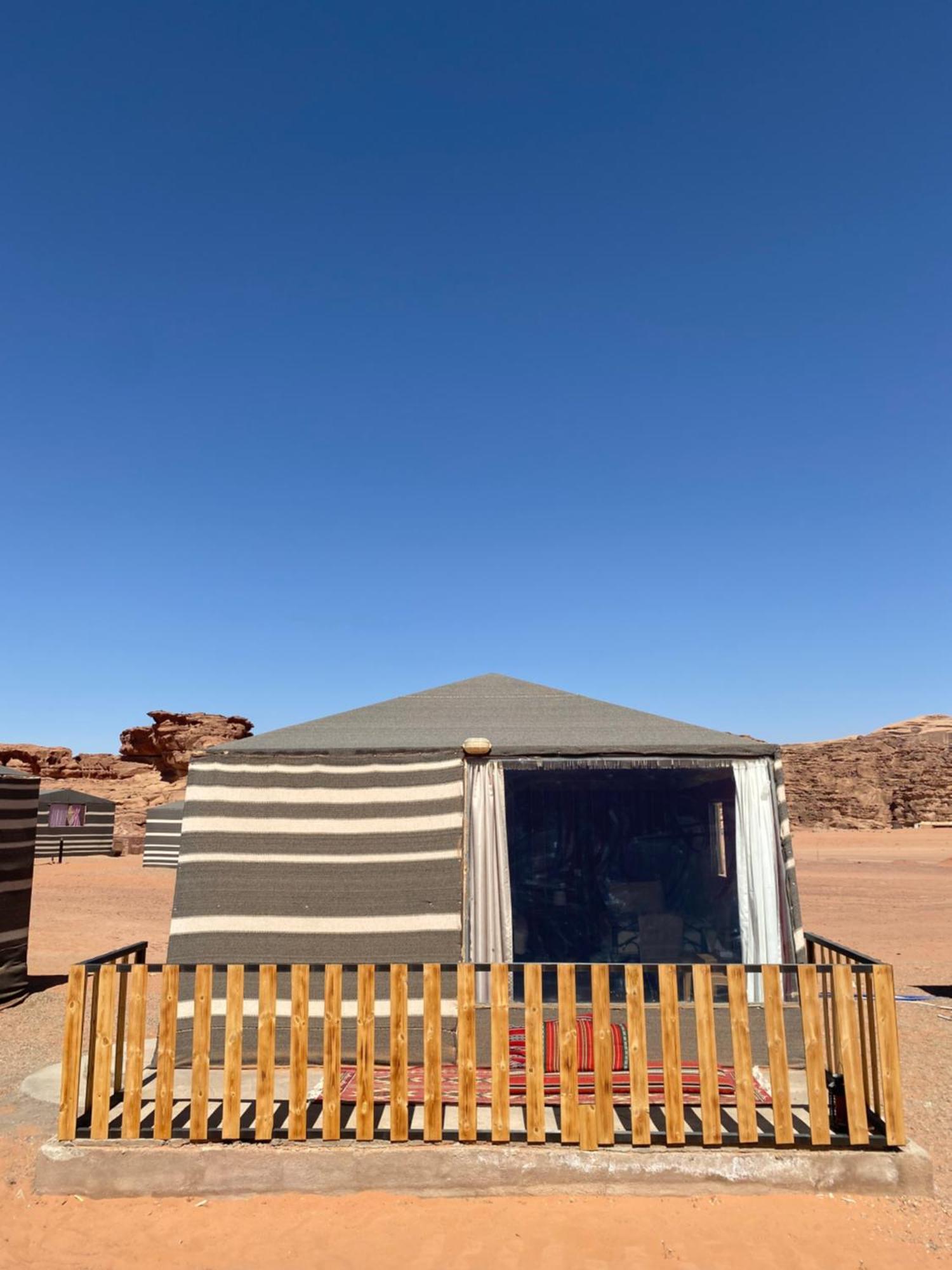Glamp Camp Wadi Rum Bagian luar foto