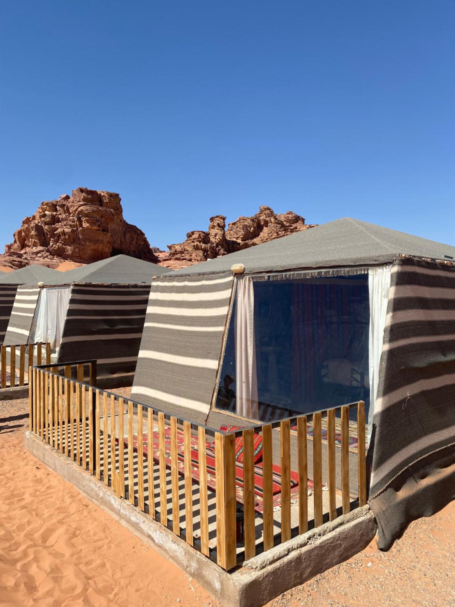Glamp Camp Wadi Rum Bagian luar foto