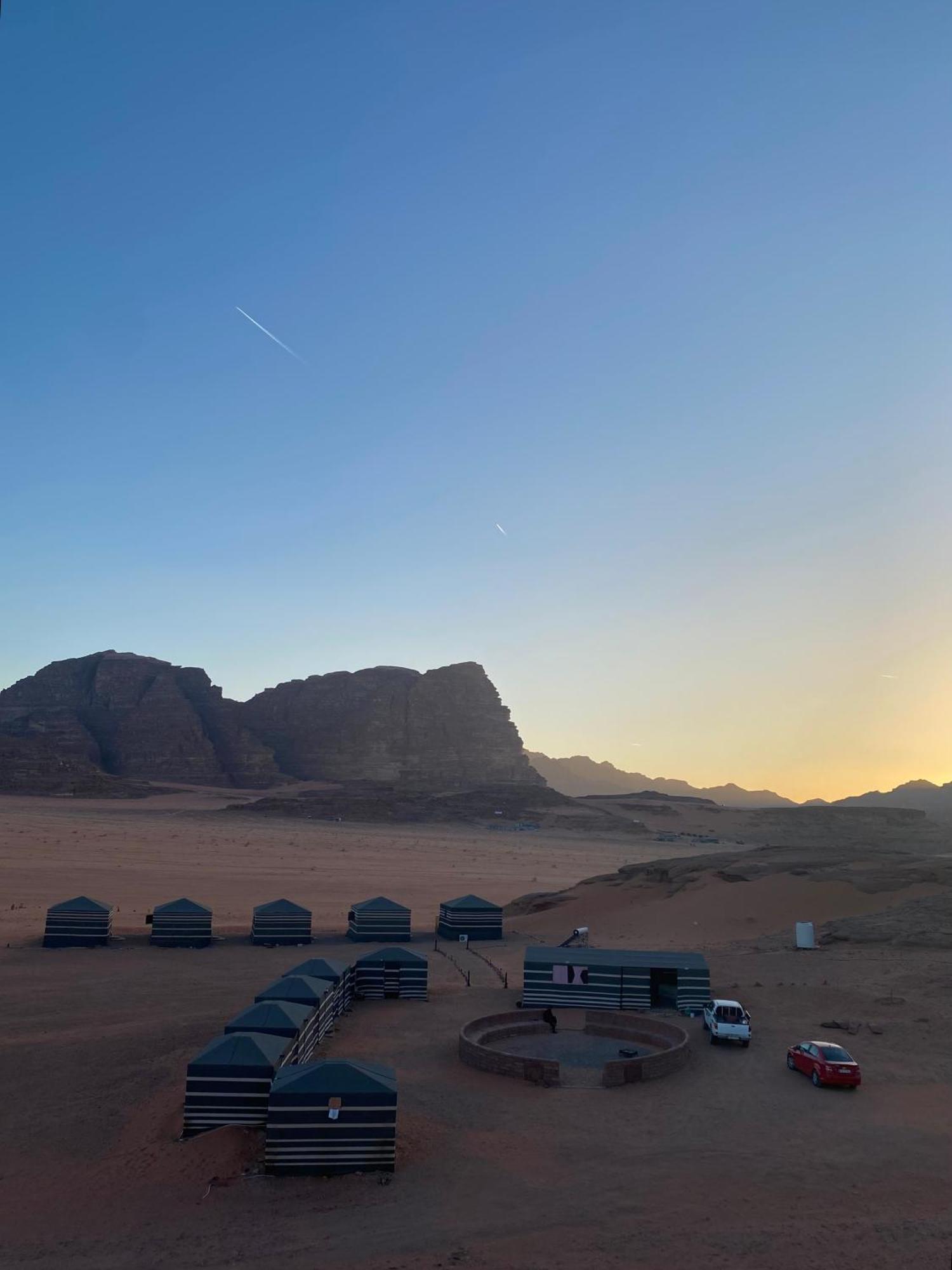Glamp Camp Wadi Rum Bagian luar foto
